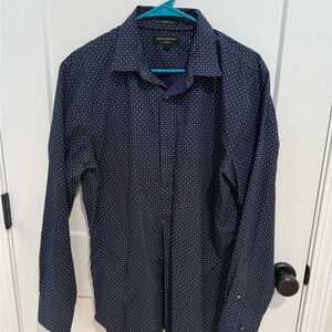 Men's Banana Republic Navy Button-Up Shirt